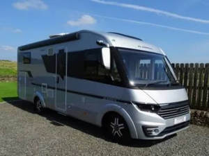 Caravane de luxe tout-terrain Mercedes pour application automobile en Allemagne - Product Image 3