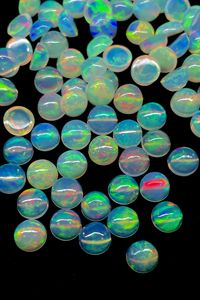 Opale éthiopienne ronde Cabochon Lot 7 MM multi opale de feu, Welo opale forme ronde Cabochon pour la fabrication de bijoux - Product Image 3