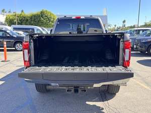 ฟอร์ด เอฟ-350 ซูเปอร์ดิวตี้ คิงแรนช์ ครูว์แค็บ แอลบี ขับเคลื่อนสี่ล้อ ปี 2022 - Product Image 5