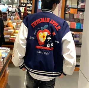 แจ็กเก็ตแบบเลตเตอร์แมนสำหรับผู้ชายโอเวอร์ไซส์ดีไซน์ปักลาย3D - Product Image 3