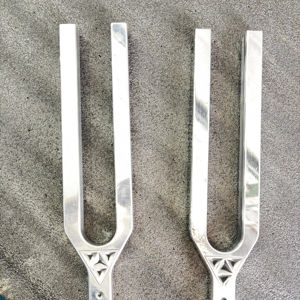 ACHETER FOURCHE À ACCORDER GÉNÉRALEMENT EN ACIER INOXYDABLE \ FOURCHE À ACCORDER GÉNÉRALEMENT EN ACIER GALVANISÉ \ CLÉ ADN \ FOURCHE À ACCORDER THERAPEUTIQUE ADN LIVRAISON GRATUITE... - Product Image 1