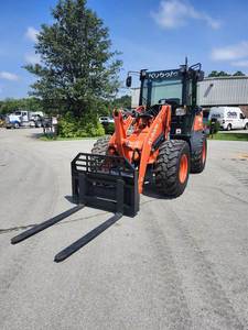 Cargadora de Ruedas R640 2022: Compacta, Resistente y con Control Total - Product Image 2