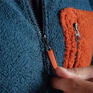 Nueva Chaqueta Softshell de Forro Polar Cálido Personalizada para Hombre, Cuello Alto, Transpirable, Cortavientos, Color Sólido para Otoño/Invierno - Product Image 4