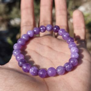 Wholesale 8mm Natural Stone Bracelet, Classic and Elegant Women's Fashion Beaded Bracelets - Product Image 1