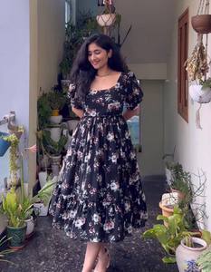 ชุดเดรสสำหรับผู้หญิงสีดำชุดเดรสชิ้นเดียวพิมพ์ลายดอกไม้ชุดใส่งานแต่งดีไซน์เนอร์ชุดราตรีสำหรับงานปาร์ตี้ - Product Image 6