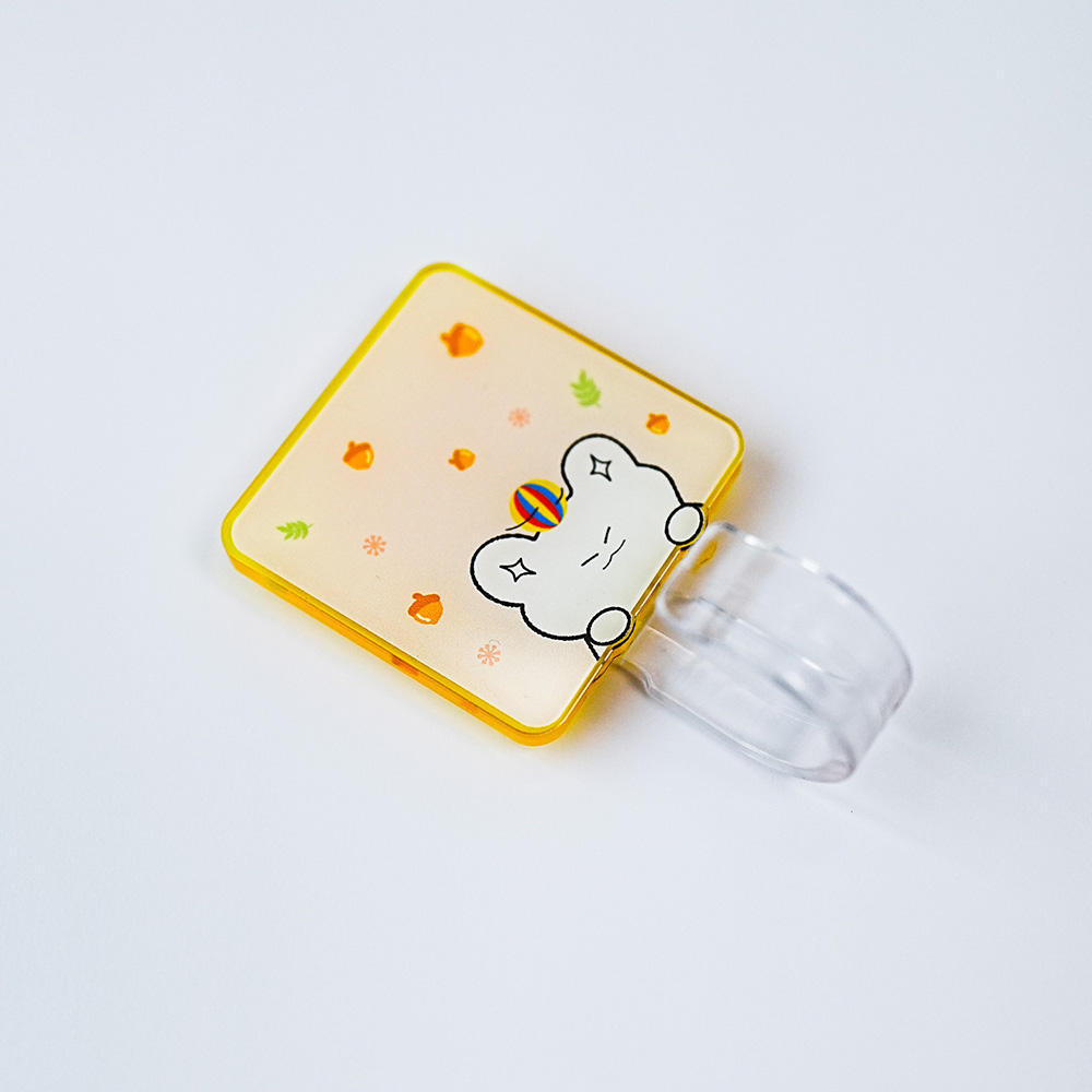 สีเหลือง