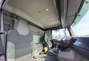 Camión Volquete MAN TGS 33.400 6X4 Wielton ZW16SQII Usado, Diésel Euro 2, Automático, con Cámara para Construcción, en Venta - Product Image 4