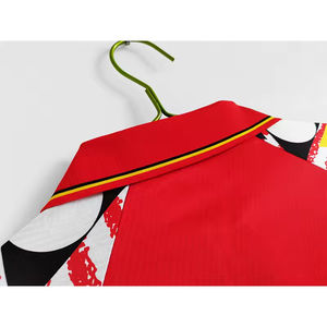 เสื้อฟุตบอลขั้นสูงแบบสั้น พิมพ์ลาย ระบายอากาศได้ดี ควบคุมความชื้น น้ำหนักเบา ยืดหยุ่น ปรับแต่งได้ เหมาะสำหรับการแข่งขันและการฝึกซ้อม - Product Image 4