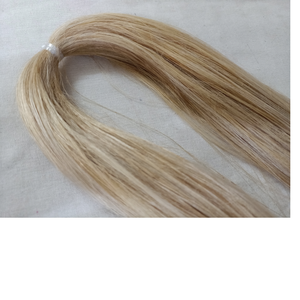 Fibra Capilar de Plátano 100% Natural Hecha de Fibra de Plátano Real, Apta para Uso por Fabricantes y Diseñadores de Extensiones de Cabello - Product Image 1