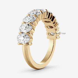 Anillo de boda de moissanita de corte ovalado de 1,35 quilates en oro amarillo sólido de 14K, diseño de media eternidad, banda a juego con forma ovalada para mujer - Product Image 2