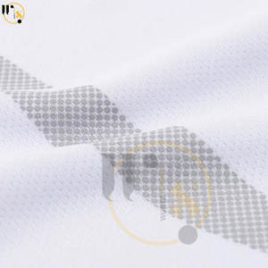 Uniformes de football pour adultes sur mesure de haute qualité vêtements de sport en plein air en polyester durable avec impression high-tech conçue par le fabricant - Product Image 3