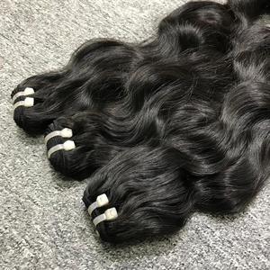 Produit de haute qualité 2024 trame de cheveux naturels ondulés vierges faisceau de cheveux bruts un donneur pour les femmes - Product Image 4