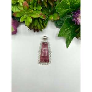 Colgante Navajo Hecho a Mano con Bisel de Concha de Ostra Espinosa Morada en Plata de Ley, Tecnología Única de Incrustación en Bisel - Product Image 1
