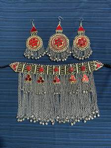 Ensemble de bijoux de collier respirant léger pour les mariages Ensembles de bijoux brodés à col complet artificiel haute performance - Product Image 4