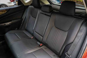 Lexus NX Hybrid 350h 2023, Tracción en las Cuatro Ruedas, Caja de Cambios Automática, Título Limpio, Sin Accidentes, con Bajo Kilometraje, Listo para Envío - Product Image 6