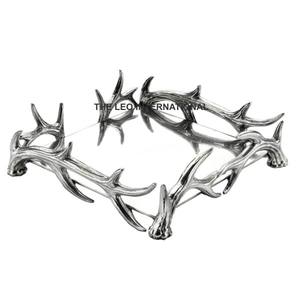 Aluminio Metal forma única asta aspecto plateado bandeja de servicio estilo elegante lujo hecho a mano hogar decorativo - Product Image 1