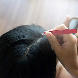 Oem Odm Custom Made 2025 Pince à sourcils professionnelle en acier inoxydable pour hommes Pince à épiler personnalisée - Product Image 4