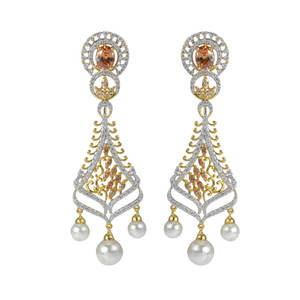 ต่างหูระย้าประดับมุกเทียมสองสีสำหรับผู้หญิงเครื่องประดับแฟชั่น - Product Image 2