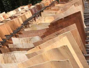 Placage naturel en bois d'eucalyptus pelé pour un design d'intérieur traditionnel pour une utilisation en cuisine coupé avec la technique rotative - Product Image 4