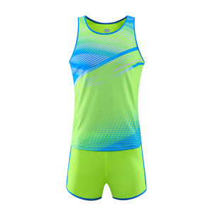 Traje de jogging Ropa de entrenamiento profesional para correr Uniforme de campo de pista Sublimación hecha a medida Conjuntos cortos de colores de contraste para jóvenes - Product Image 2