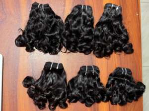 Venta al por mayor de mechones de cabello humano indio natural, cutícula alineada Bouncy Curly Burmese Virgin Hair Bundles Soft Hair - Product Image 3