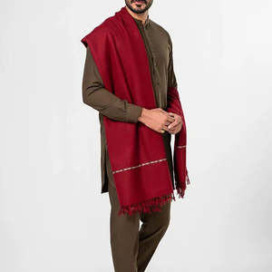 Fabricación Profesional de Chales para Hombre Hechos a Medida, Precio al por Mayor, Chales de Invierno Casuales para Hombre en Venta - Product Image 6