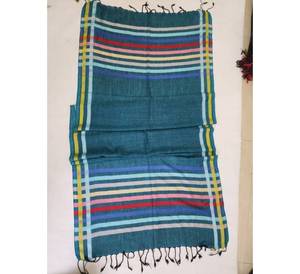 100% accesorio de invierno de lana chal y bufanda con estampado Floral con bordado de gancho de flores bufandas y chales tradicionales - Product Image 1