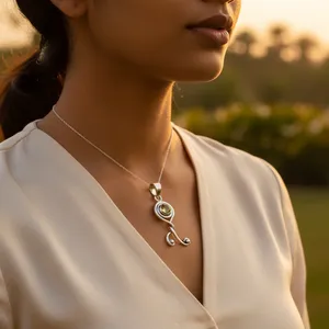 Colgante de Plata de Ley 925 con Citrino y Acabado en Oro Rosa, Joyería Artesanal con Piedras Preciosas para Mujer, Colgante con Baño de Rodio - Product Image 1