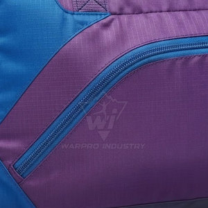 Bolsa Deportiva Ligera y Resistente de 30-40L, Gran Capacidad de Almacenamiento, Asas Reforzadas, Bolsillos con Cremallera, Bolsa de Viaje para Fin de Semana - Product Image 6
