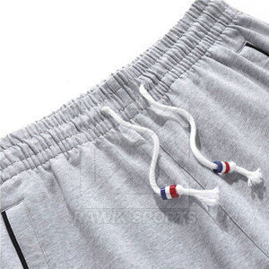 Vente en ligne de shorts dernier modèle en gros de shorts de style unique pour hommes 2025 shorts légers pour hommes - Product Image 3