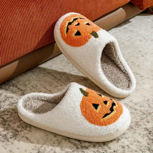 Adorables Pantuflas de Halloween con Diseño de Calabaza, Punta Cerrada, Suaves, Accesorio para Disfraz de Halloween - Product Image 6