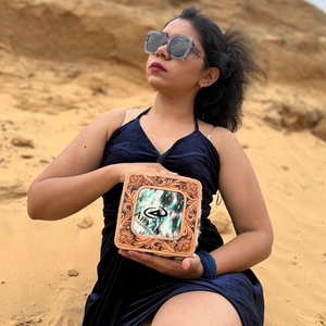 Nouveau fait à la main Western élégant outillé métallique cheveux sur cuir de vachette boîte à bijoux mignon voyage bijoux essentiel minimal stockage - Product Image 1