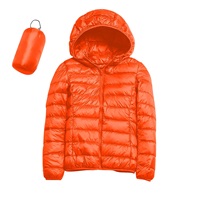 Vente en gros Veste en duvet légère de haute qualité grande taille pour femmes manteau bouffant coupe-vent à capuche compressible vêtements