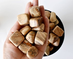 Wholesale Beige Color Picture Jasper Tumbled <b>Stones</b> Healing Carved Bulk Crystal for Decorative Design - Product Image 6