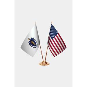 Ensemble de drapeaux du Massachusetts et des États-Unis imprimés numériquement avec mât en aluminium - Product Image 2