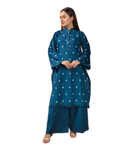 Trajes Formales de Alta Calidad para Mujer, Diseño y Logotipo Personalizables, Venta al Por Mayor Disponible - Product Image 1