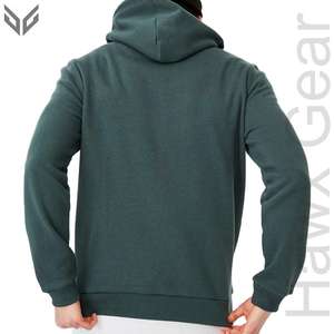 เสื้อฮู้ดสวมหัวทรงสลิมฟิตสำหรับผู้ชายลายสีพื้นมีฮู้ดเทคนิคการย้อมซับในฤดูหนาว - Product Image 2