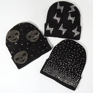2025 precio al por mayor invierno hecho a medida diamantes de imitación de punto puños sombreros/gorros de punto de invierno sombrero personalizado Toque Toques moda Unisex - Product Image 5