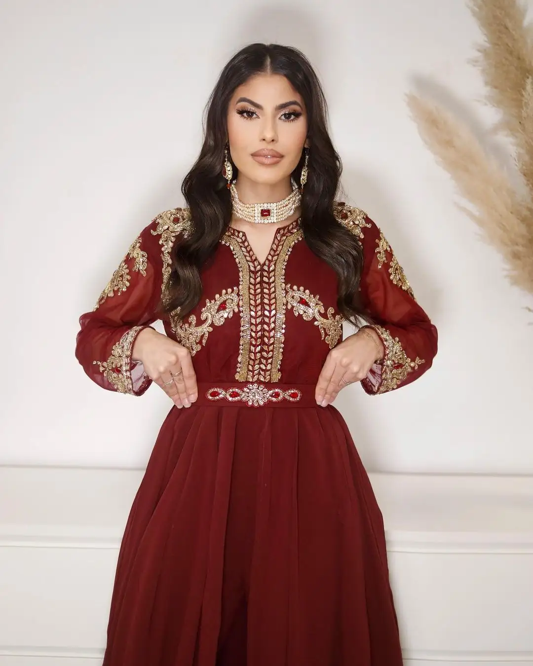 Georgette Maroon Satin Silk caftano marocchino caftano abito arabo con lavoro manuale molto bello per interi donna musulmana europea