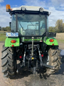 รถแทรกเตอร์ Deutz-Fahr 4065E ราคาถูก พร้อมที่ตักดินสำหรับขาย 65 แรงม้า ขับเคลื่อน 4 ล้อ ผู้จัดจำหน่ายรถแทรกเตอร์สำหรับฟาร์ม พร้อมจัดส่ง - Product Image 4