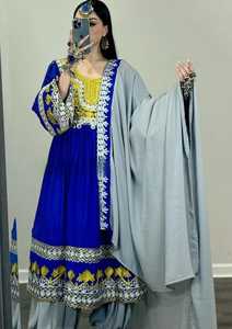 ชุดเดรสยาวทรงเอไลน์สไตล์ชนเผ่าบันจารา ดีไซน์วินเทจ แต่งลูกไม้ธรรมชาติ ช่วงเอวเข้ารูป แต่งกระดุมหลากสี เหมาะสำหรับงานปาร์ตี้ ดูดีมีระดับ - Product Image 4