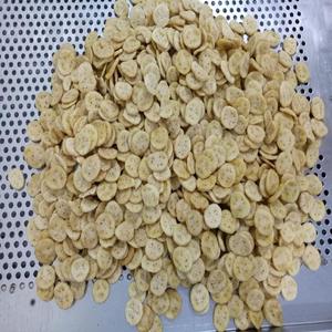 VF Banane séchée Chips de banane croustillantes Snack doux en vrac Emballage d'exportation de qualité supérieure - Product Image 5