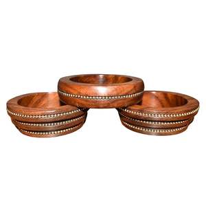 Bracelets classiques et tendance en bois et en laiton avec forme de cadenas pour femmes pour les célébrations festives et les occasions spéciales Style chrétien - Product Image 2