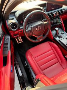 รถยนต์มือสอง Lexus IS300 F SPORT ปี 2021 เกียร์อัตโนมัติ พวงมาลัยซ้าย 5 ที่นั่ง ซีดาน เครื่องยนต์ 3.5L V6 |   พร้อมส่งออก - Product Image 2