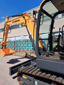 รถขุดตีนตะขาบฮุนได ปี 2019 สภาพดีเยี่ยม 6 ตัน เครื่องยนต์ยันมาร์ สำหรับงานก่อสร้างและงานดิน - Product Image 3