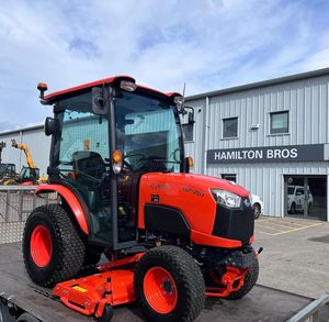 Tondeuse autoportée Kubota G261 HD - Promotion sur les tondeuses Kubota - Product Image 1