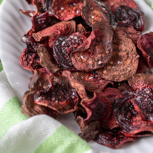 Deliciosas rodajas de raíz de remolacha seca de alta calidad, bocadillos secos para exportar desde Vietnam - Product Image 4