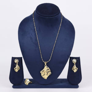 Conjunto de colgantes de latón Premium tradicional, exclusivo Chapado en Oro Laminado, regalo ortodoxo para fiesta de boda de compromiso de mujer - Product Image 1