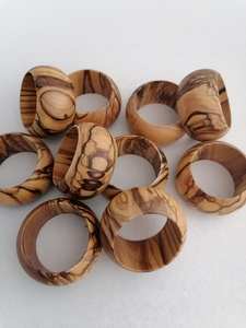 Ronds de serviette, ronds de serviette en rotin, ronds de serviette en osier, décor de table - Product Image 2