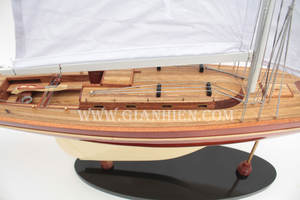 Gia Nhien Fabricant Approuvé Conception Personnalisée quantité minimale de commande Basse Nemere II Maquette Artisanale en Bois Bateau à Voile en Bois - Product Image 3